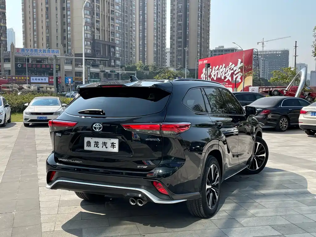 Toyota Toyota Crown Kluger 2021 2.5L HEV AWD Premium Edition 2021 - thumbnail 7