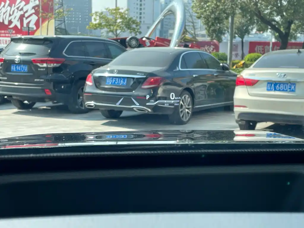 Toyota Toyota Crown Kluger 2021 2.5L HEV AWD Premium Edition 2021 - thumbnail 23