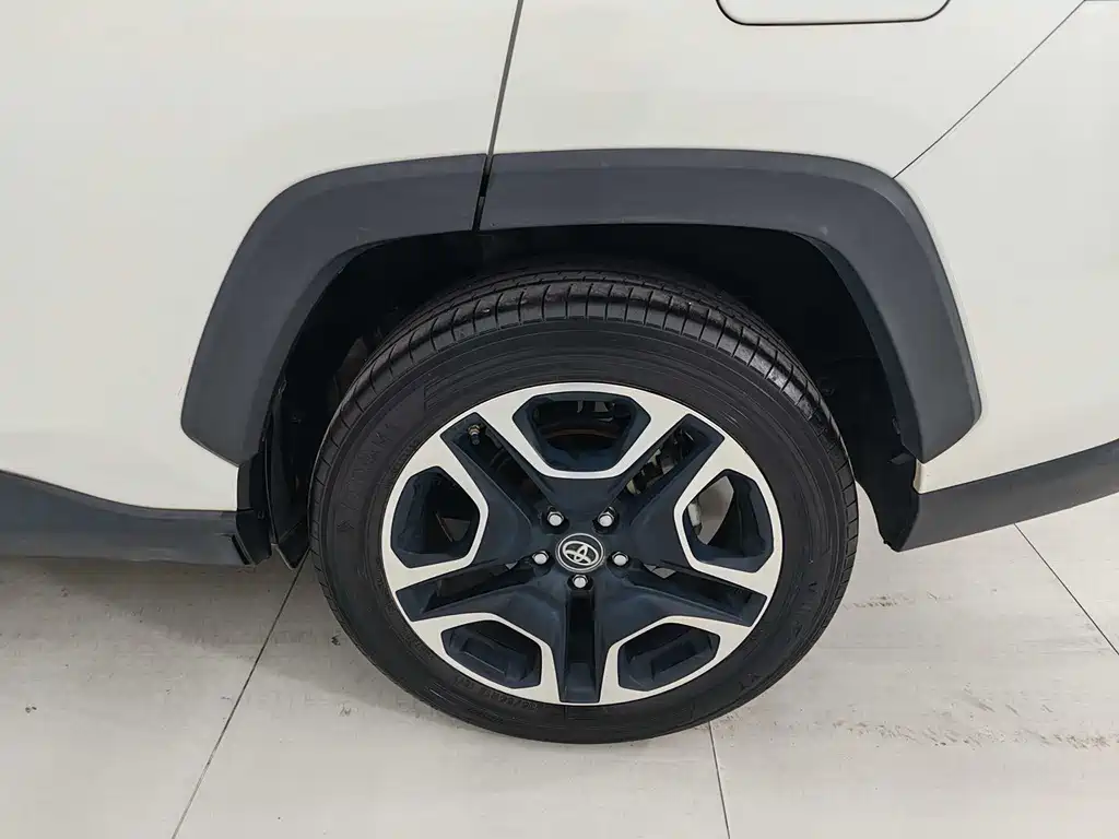 Toyota RAV4 2020 2.0L CVT AWD Premium Edition 2021 - thumbnail 17