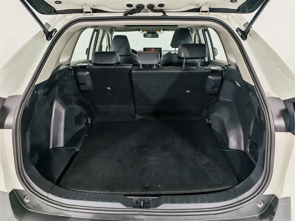 Toyota RAV4 2020 2.0L CVT AWD Premium Edition 2021 - thumbnail 19