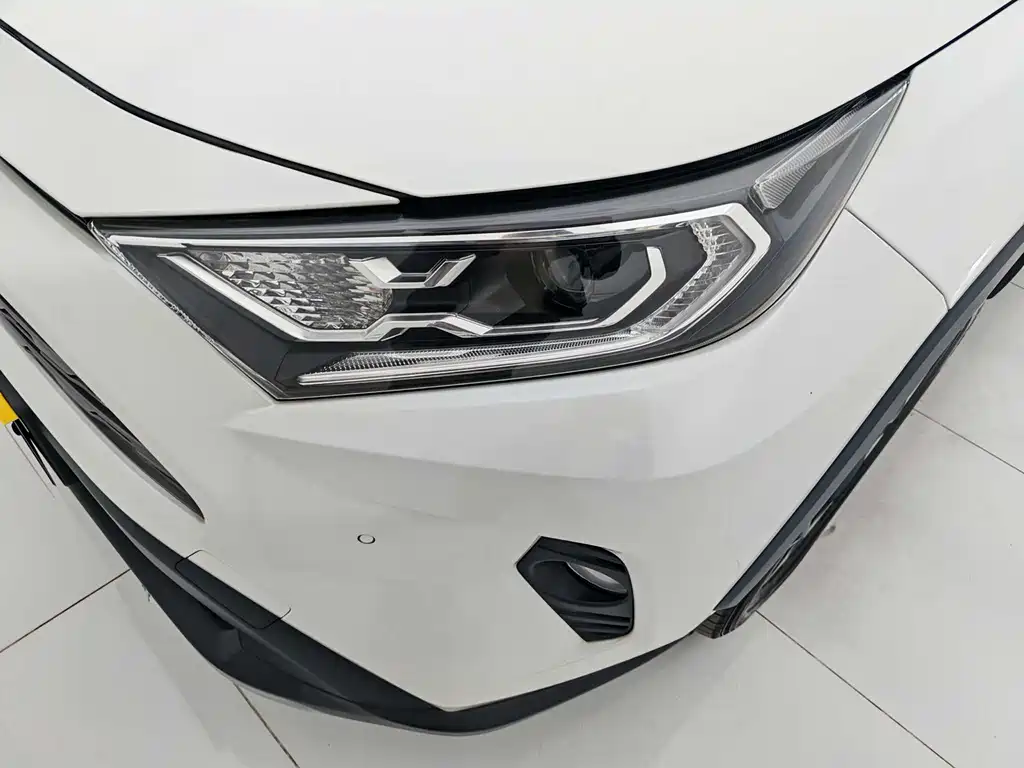 Toyota RAV4 2020 2.0L CVT AWD Premium Edition 2021 - thumbnail 20