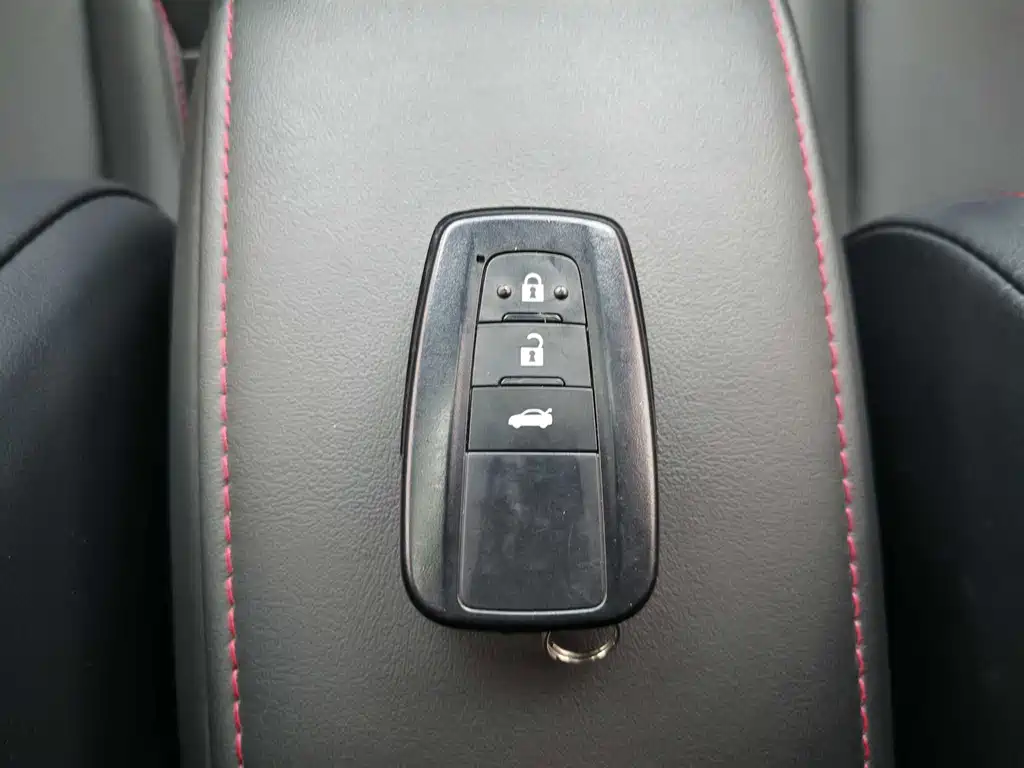 Toyota Toyota Corolla Hybrid 2021 1.8H E-CVT Luxury Edition 2023 - thumbnail 16
