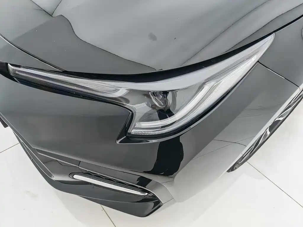 Toyota Toyota Corolla Hybrid 2021 1.8H E-CVT Luxury Edition 2023 - thumbnail 21
