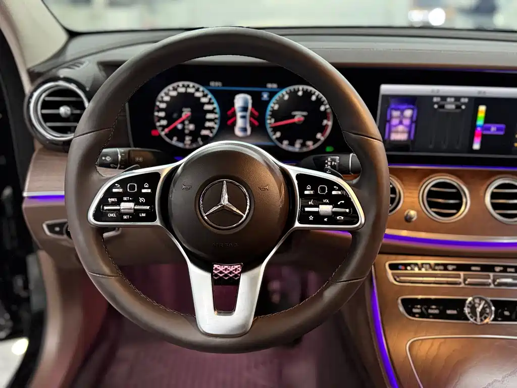 Mercedes-Benz Mercedes-Benz E-Class 2020 E 300 L Fashion Edition 2020 - thumbnail 8