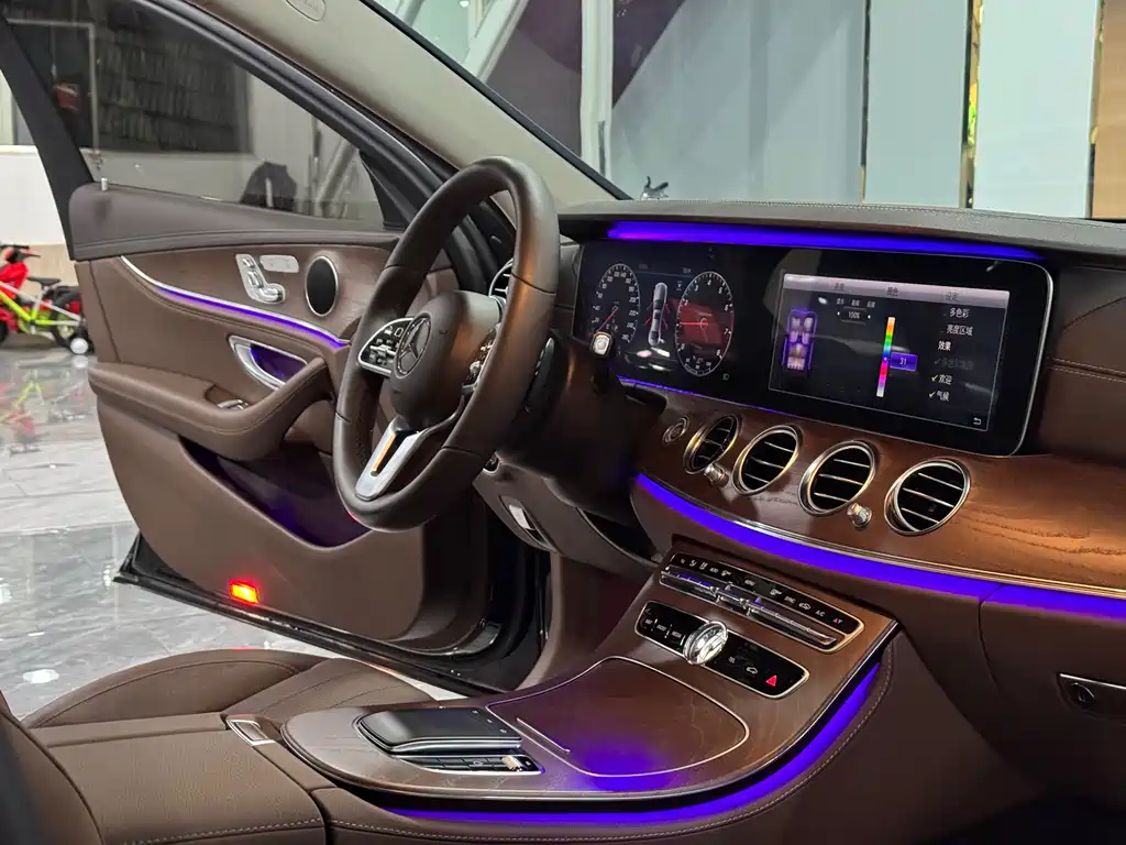 Mercedes-Benz Mercedes-Benz E-Class 2020 E 300 L Fashion Edition 2020 - thumbnail 10