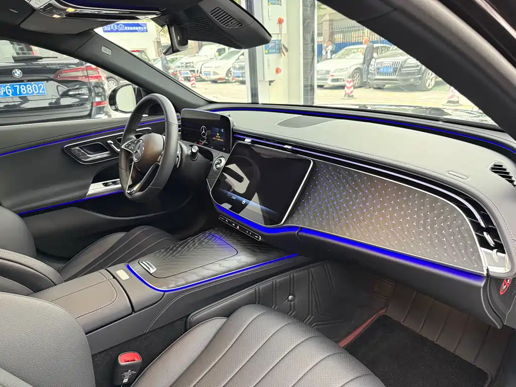 Mercedes-Benz Mercedes-Benz E-Class 2024 E 300 L Fashion Sport Model 2024 - thumbnail 2