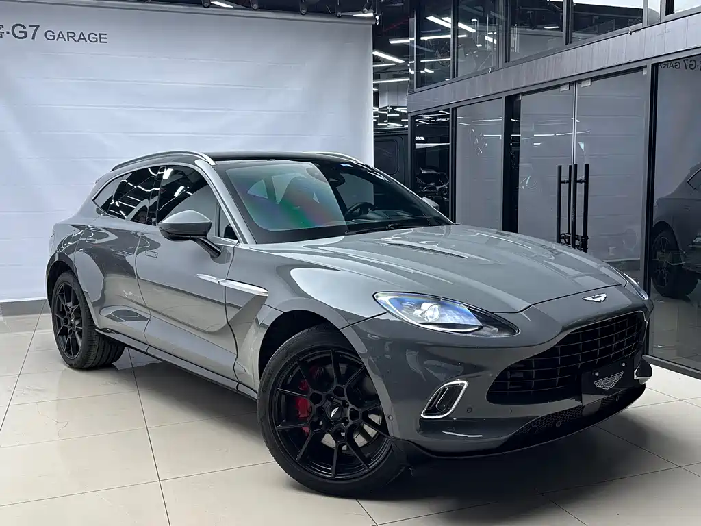 Aston Martin Aston Martin DBX 2022 3.0T Straight-Six 2022 - thumbnail 4