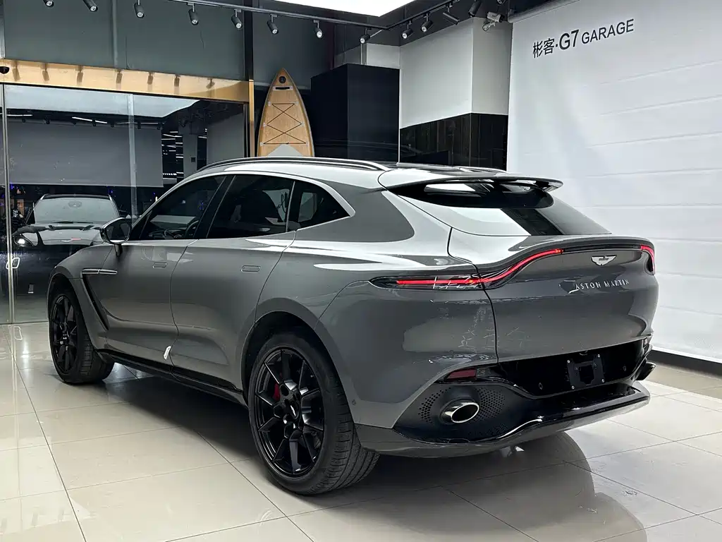 Aston Martin Aston Martin DBX 2022 3.0T Straight-Six 2022 - thumbnail 7