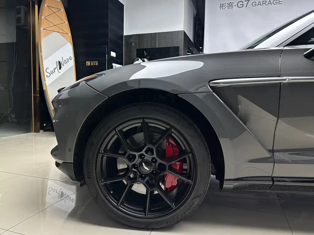 Aston Martin Aston Martin DBX 2022 3.0T Straight-Six 2022 - thumbnail 8