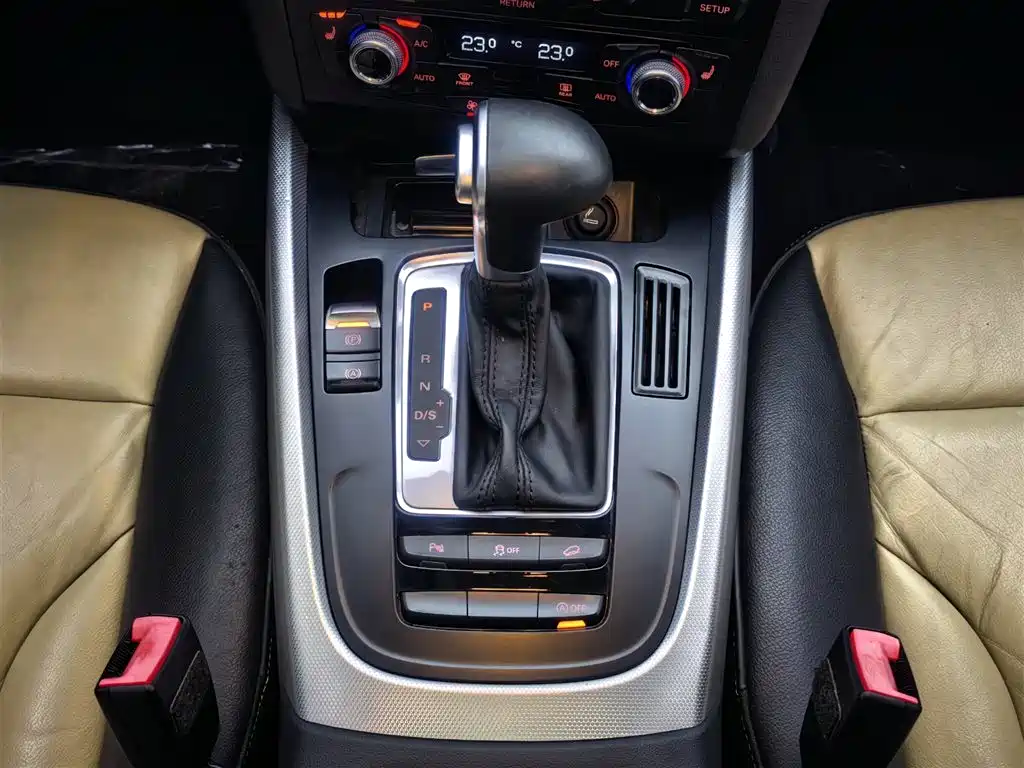 Audi Audi Q5 2016 40 TFSI Technology Edition 2016 - thumbnail 15