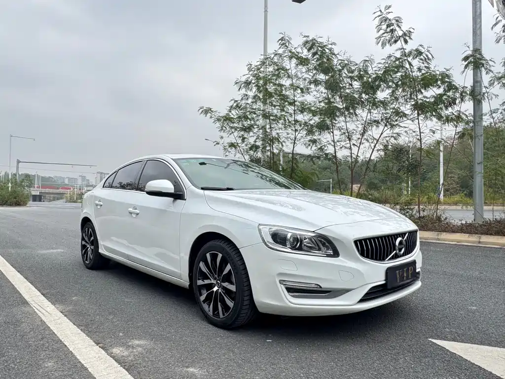 Volvo Volvo S60 2019 S60L T3 Intelli Edition 2019 - thumbnail 2