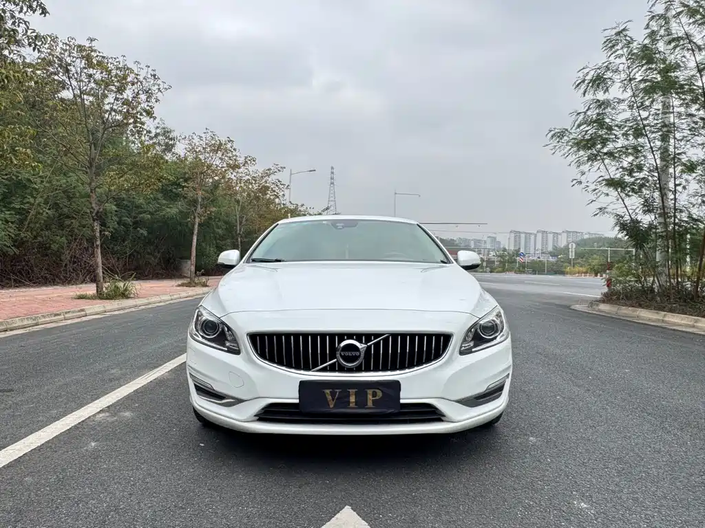 Volvo Volvo S60 2019 S60L T3 Intelli Edition 2019 - thumbnail 3