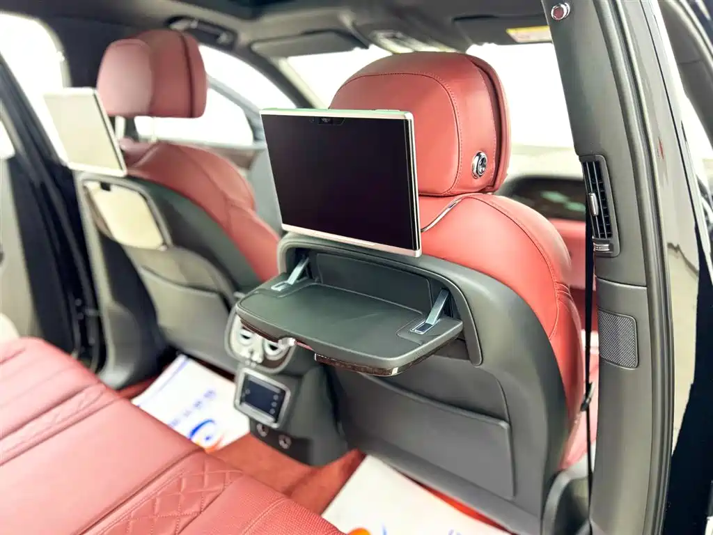 Bentley Bentayga 2016 6.0T Standard Edition 2018 - thumbnail 17