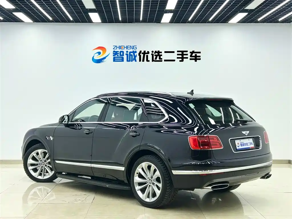 Bentley Bentayga 2016 6.0T Standard Edition 2018 - thumbnail 23