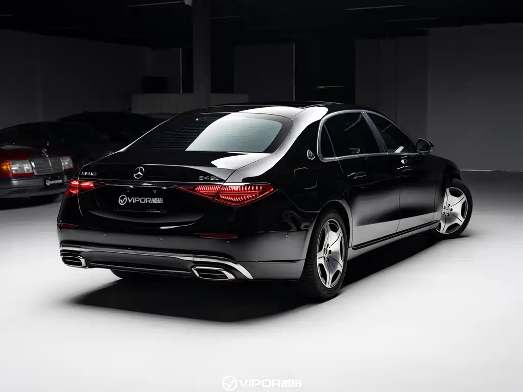 Mercedes-Benz Maybach S-Class 2023 S 480 4MATIC 2022 - thumbnail 4