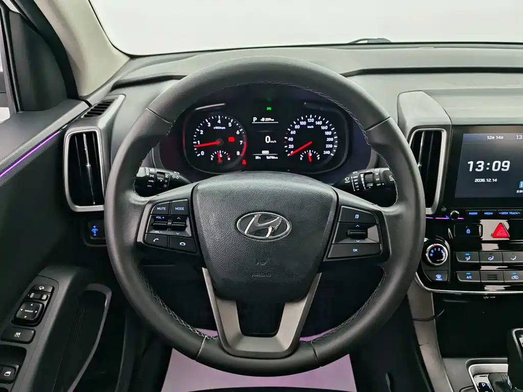 Hyundai Hyundai ix35 2019 2.0L Automatic 2WD Smart Joy Premium Edition China VI 2020 - thumbnail 3