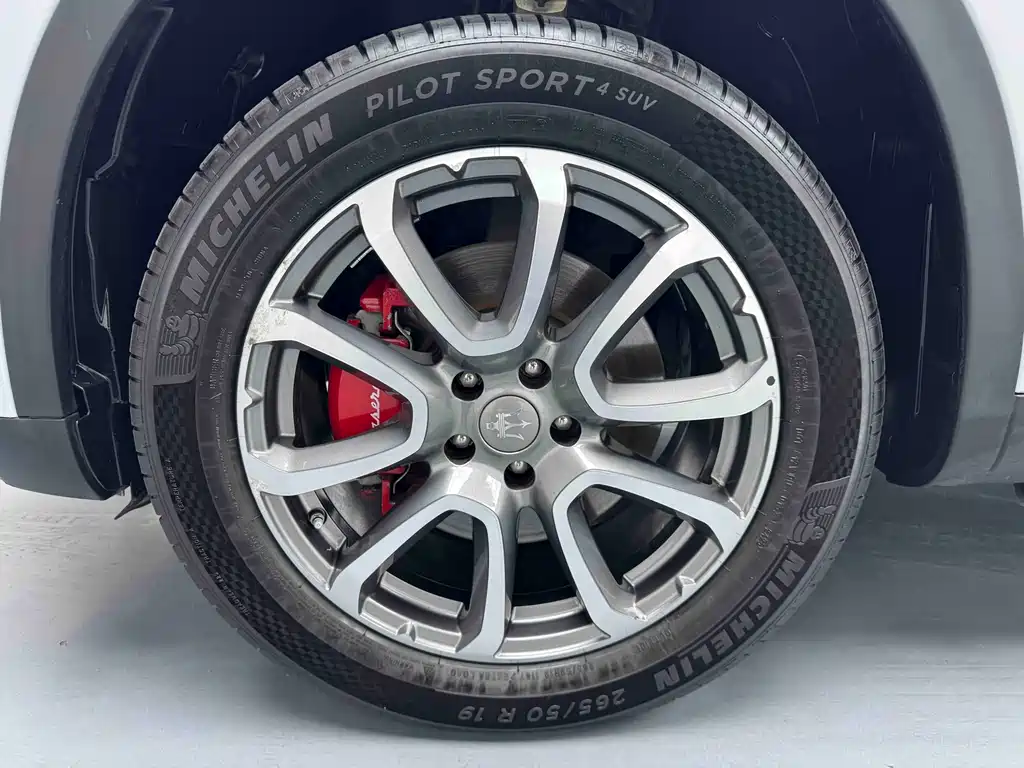 Maserati Maserati Levante 2016 3.0T Standard 2017 - thumbnail 6