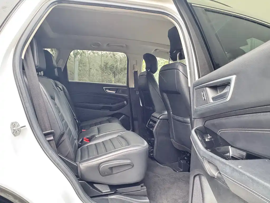 Ford Ford Edge 2018 EcoBoost 245 AWD Luxury 7-seater China V 2018 - thumbnail 11