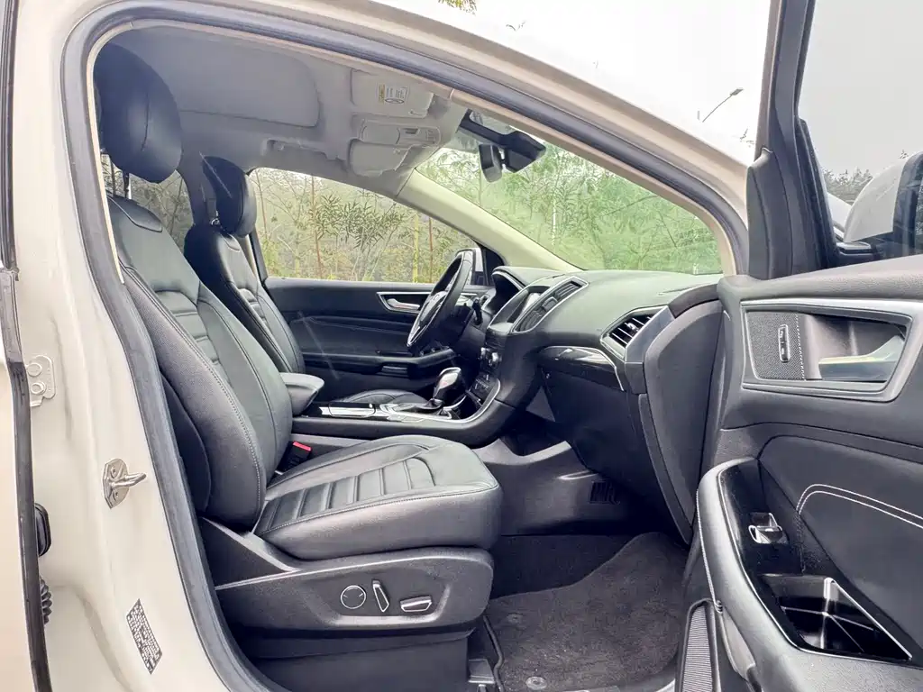 Ford Ford Edge 2018 EcoBoost 245 AWD Luxury 7-seater China V 2018 - thumbnail 15