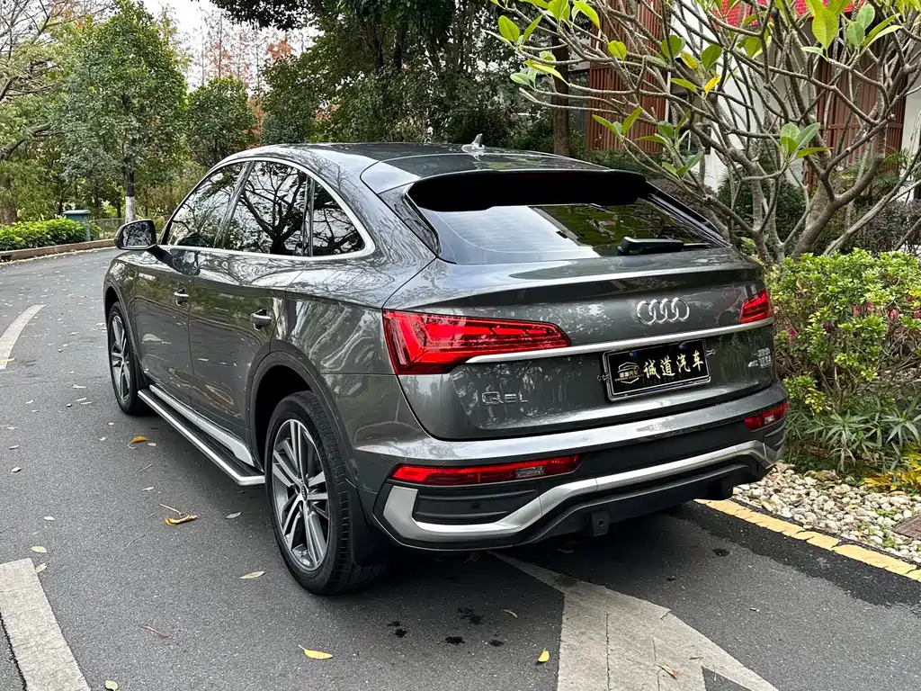 Audi Audi Q5L Sportback 2021 45 TFSI Luxury Edition 2021 - thumbnail 3
