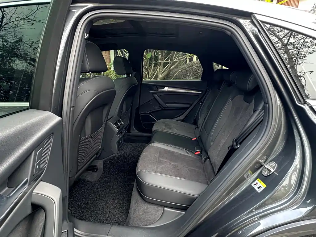 Audi Audi Q5L Sportback 2021 45 TFSI Luxury Edition 2021 - thumbnail 6