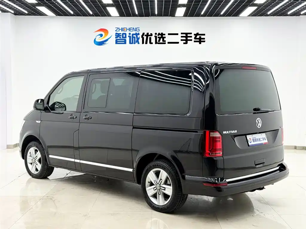 Volkswagen Volkswagen Multivan 2017 2.0 TSI Comfortline 7-seater AWD 2017 - thumbnail 20