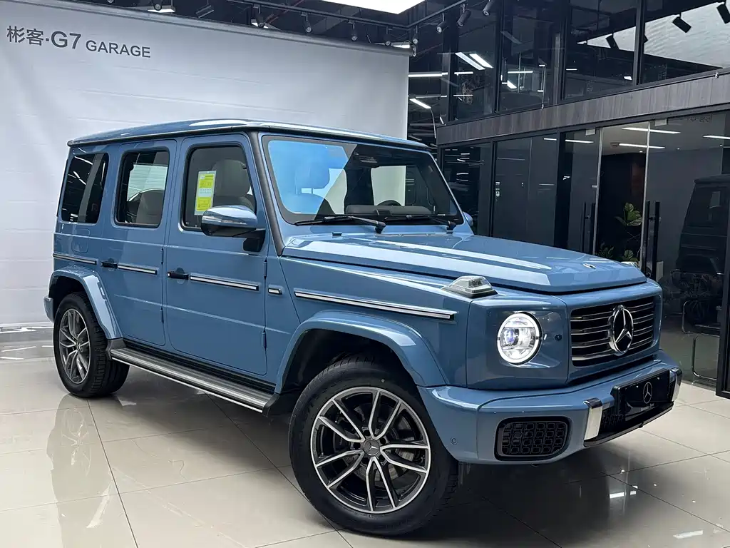 Mercedes-Benz Mercedes-Benz G-Class 2025 G 450 d 2026 - thumbnail 4