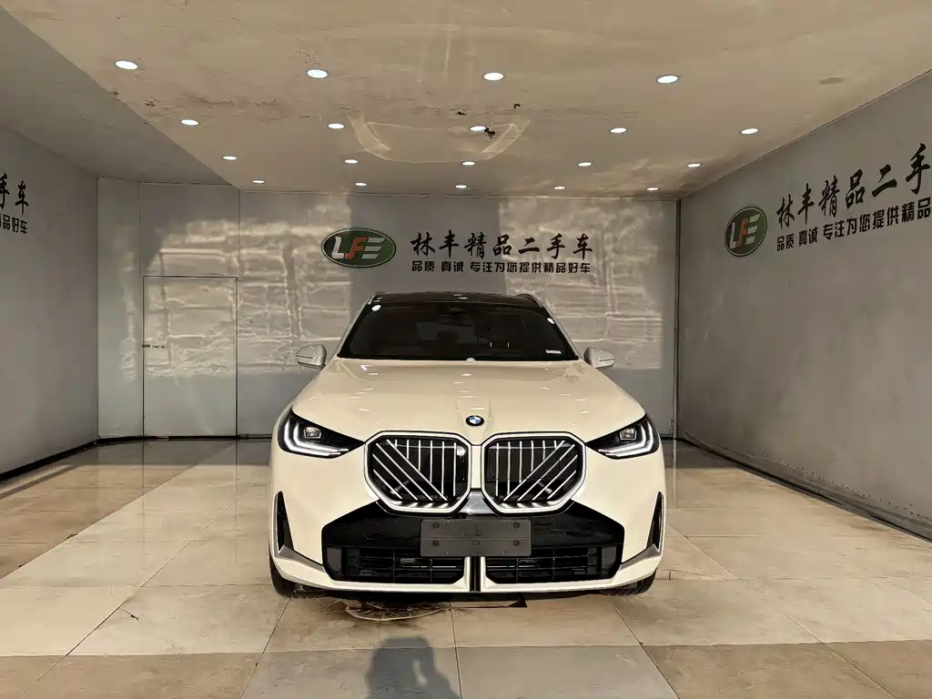 BMW BMW X3 2025 xDrive30L Leading Model M Sport Package 2025 - thumbnail 2