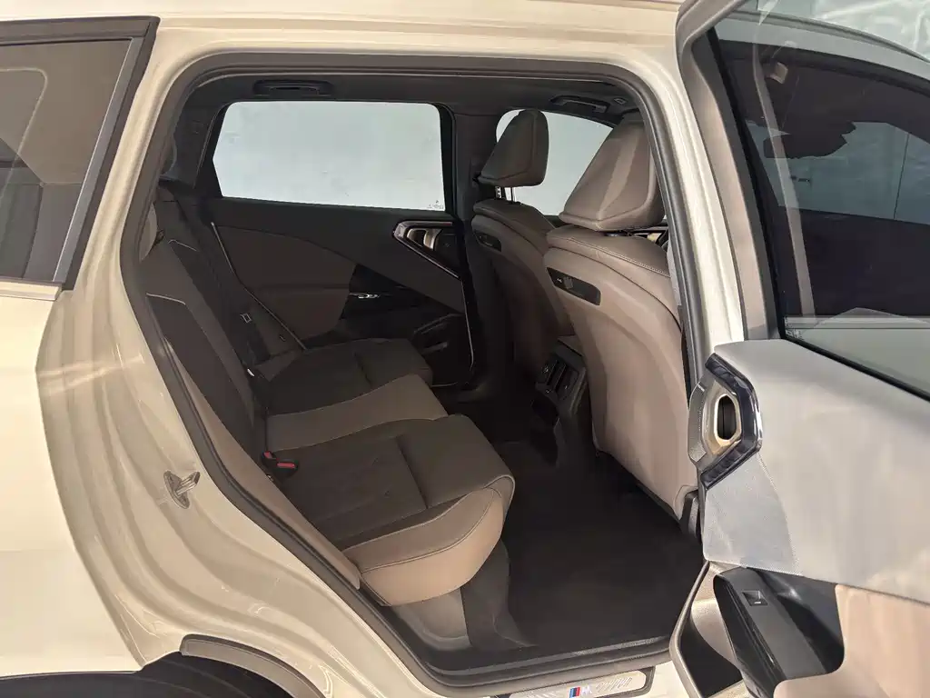BMW BMW X3 2025 xDrive30L Leading Model M Sport Package 2025 - thumbnail 24