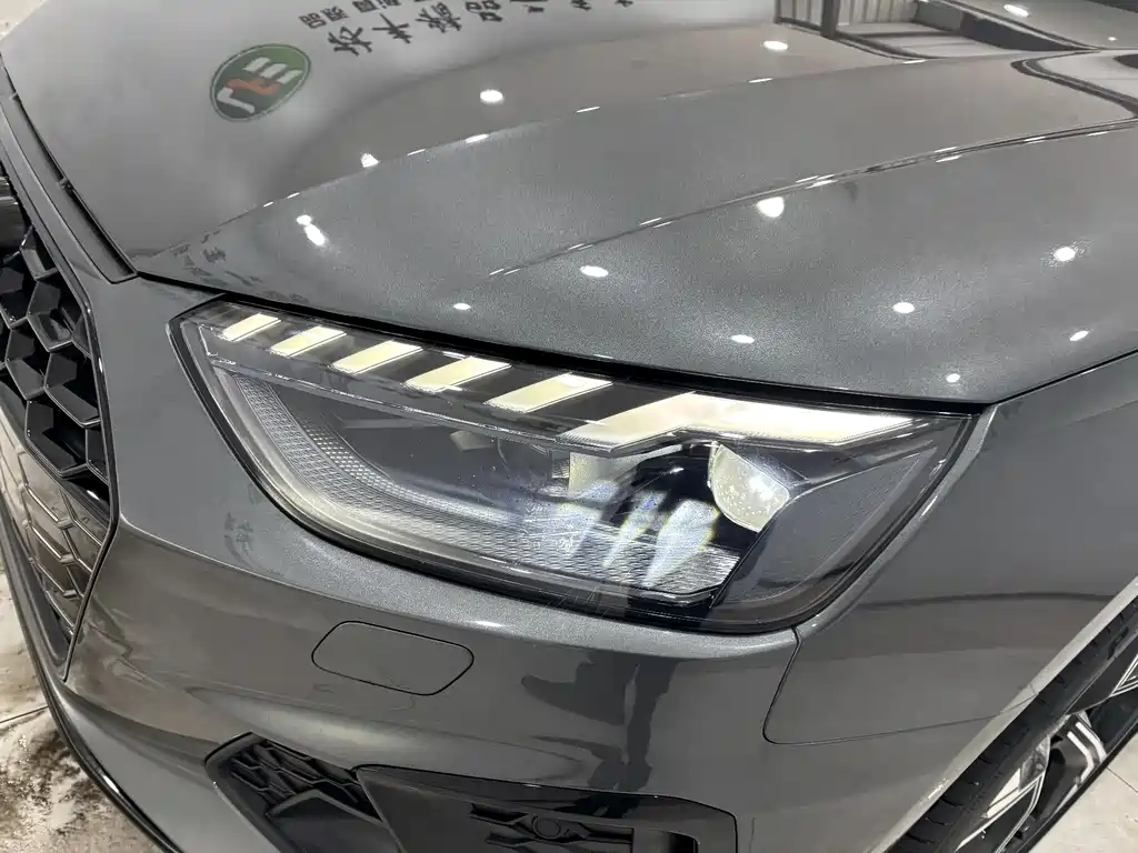 Audi Audi A4L 2025 200th Anniversary Edition 40 TFSI Luxury Dynamic B&O Starlight Edition 2025 - thumbnail 8