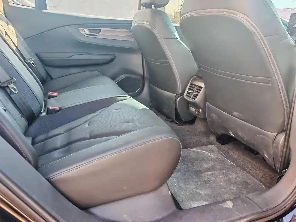 Hongqi Hongqi E-QM5 2023 Basic Mobility Edition 2022 - thumbnail 13
