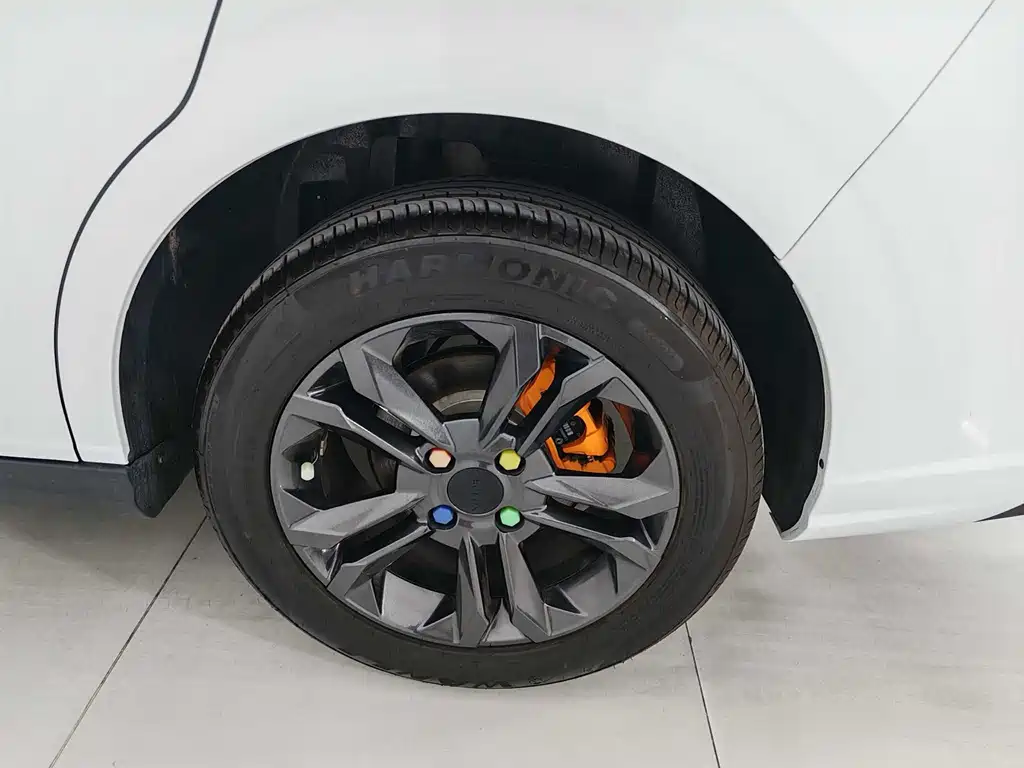 Dongfeng Fengshen Yi Xuan 2023 Mahle Edition 1.5L Automatic Chasing Shadow Edition 2024 - thumbnail 17