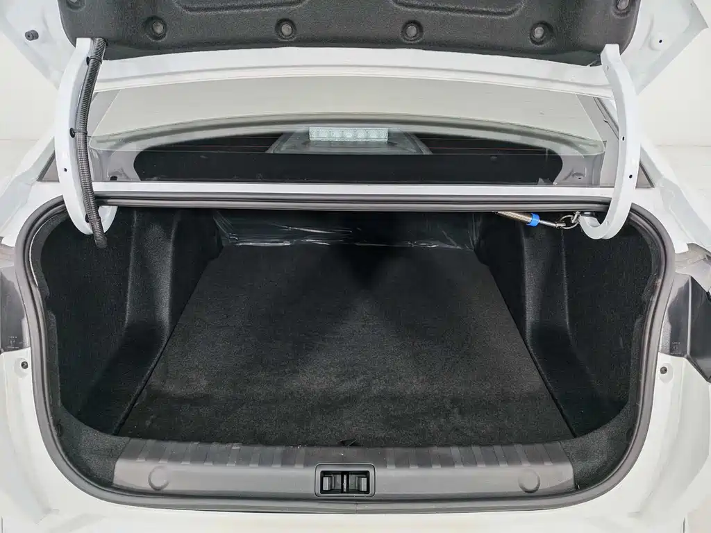 Dongfeng Fengshen Yi Xuan 2023 Mahle Edition 1.5L Automatic Chasing Shadow Edition 2024 - thumbnail 18