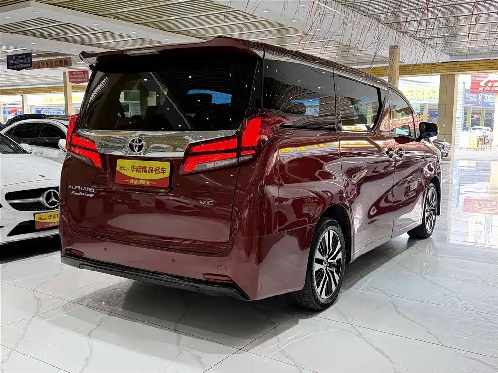 Toyota Alphard 2018 Model Year Facelift 3.5L Executive Version 2018 - thumbnail 6