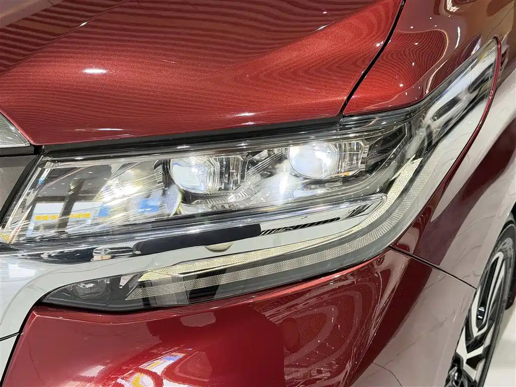 Toyota Alphard 2018 Model Year Facelift 3.5L Executive Version 2018 - thumbnail 7