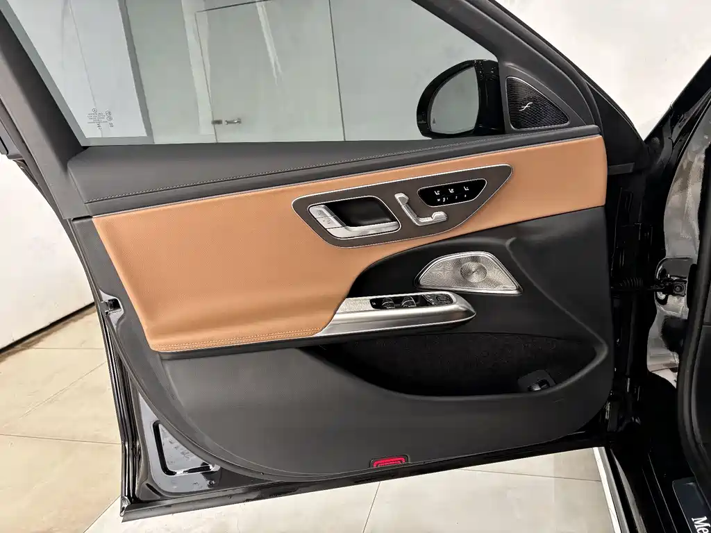 Mercedes-Benz Mercedes-Benz E-Class 2025 E 300 L Luxury Model 2025 - thumbnail 10