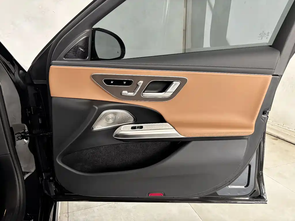 Mercedes-Benz Mercedes-Benz E-Class 2025 E 300 L Luxury Model 2025 - thumbnail 23