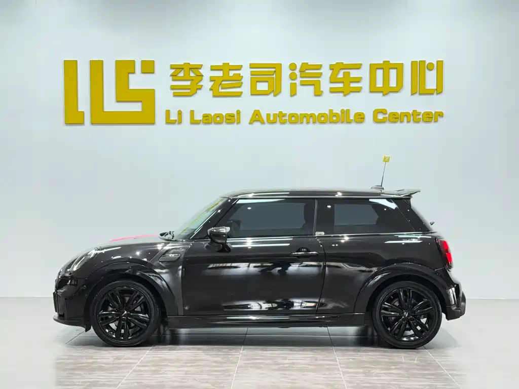 MINI MINI 2022 1.5T COOPER Black Badge Special Edition 2022 - thumbnail 4