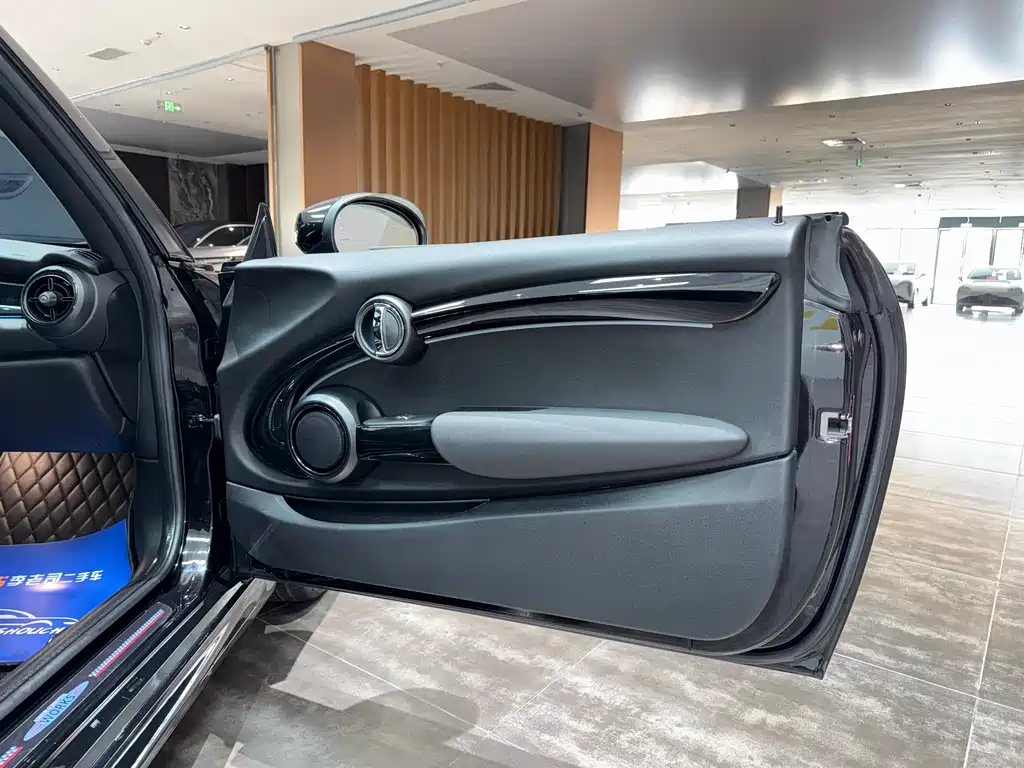 MINI MINI 2022 1.5T COOPER Black Badge Special Edition 2022 - thumbnail 19