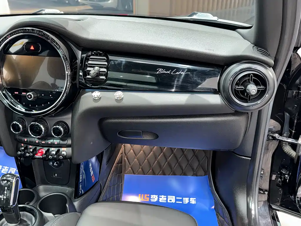 MINI MINI 2022 1.5T COOPER Black Badge Special Edition 2022 - thumbnail 21