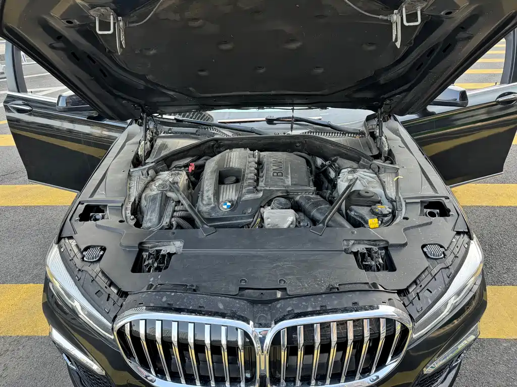 BMW BMW 7 Series 2011 740Li Steinway & Sons Limited Edition 2012 - thumbnail 16