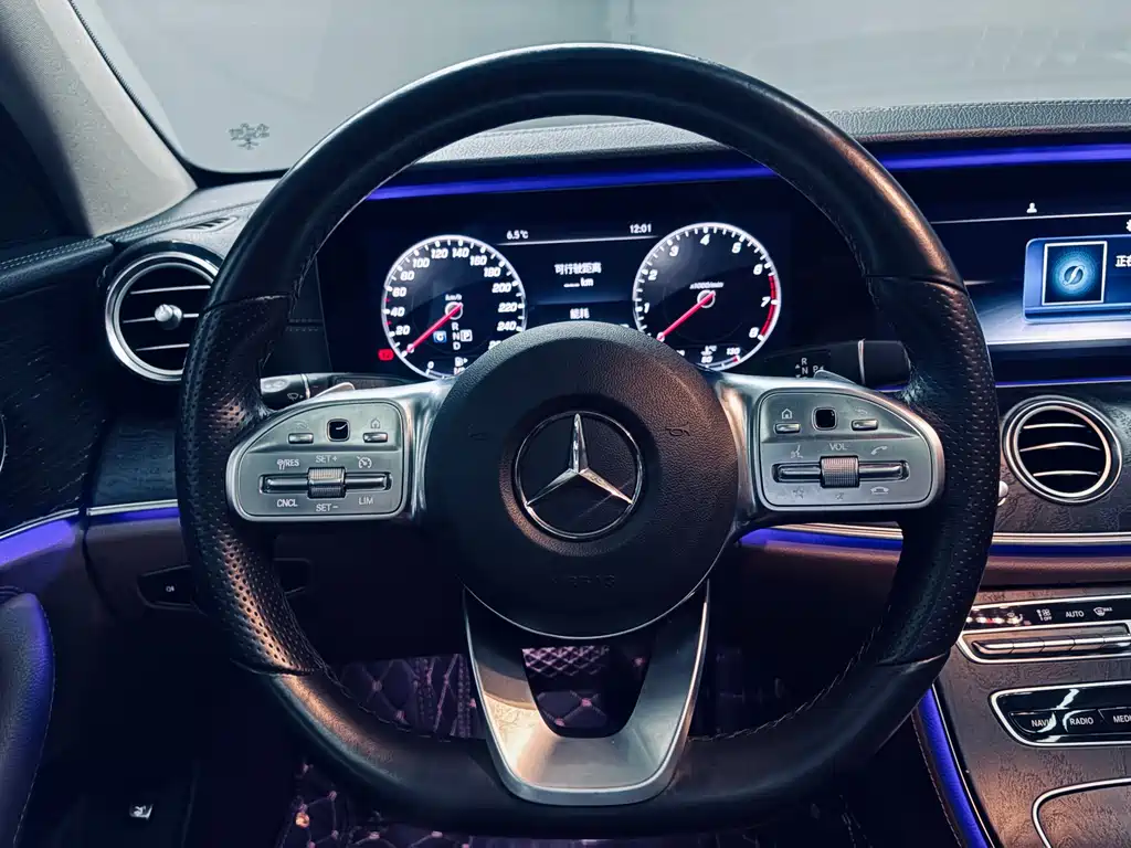 Mercedes-Benz Mercedes-Benz E-Class 2019 E 300 L Sport Fashion Edition 2019 - thumbnail 11