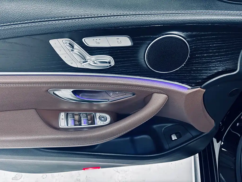 Mercedes-Benz Mercedes-Benz E-Class 2019 E 300 L Sport Fashion Edition 2019 - thumbnail 12