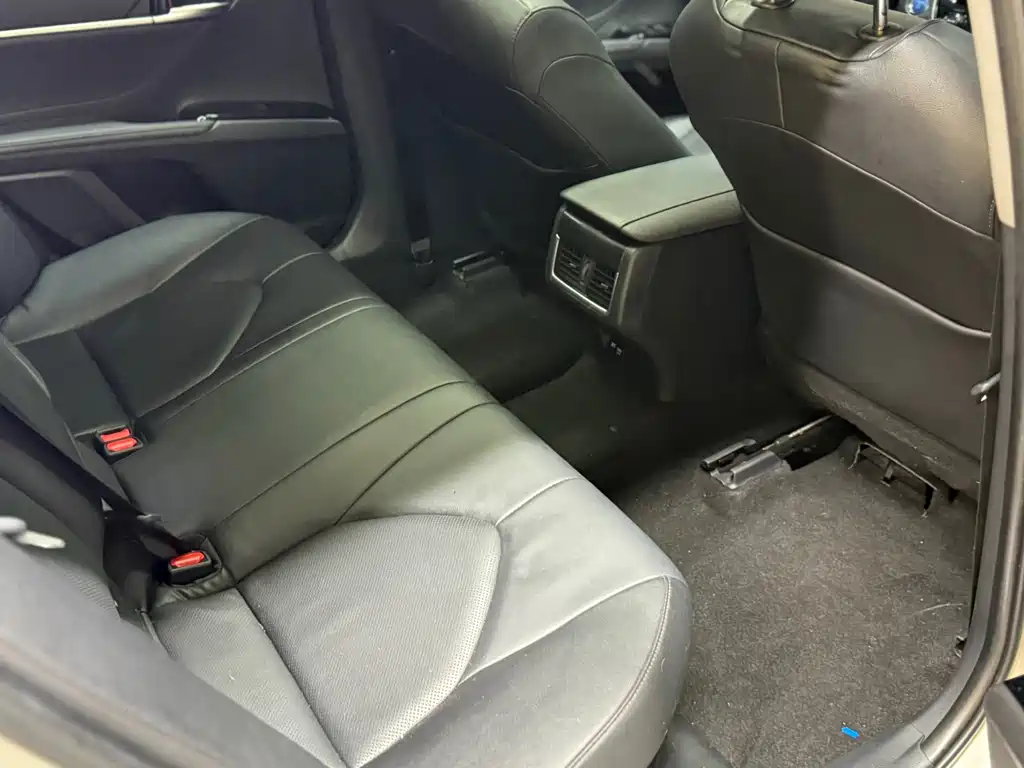 Toyota Toyota Camry 2021 Hybrid 2.5HG Luxury Edition 2022 - thumbnail 13