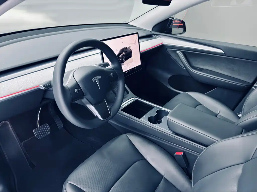 Tesla Model Y 2023 Rear-Wheel Drive 2024 - thumbnail 9