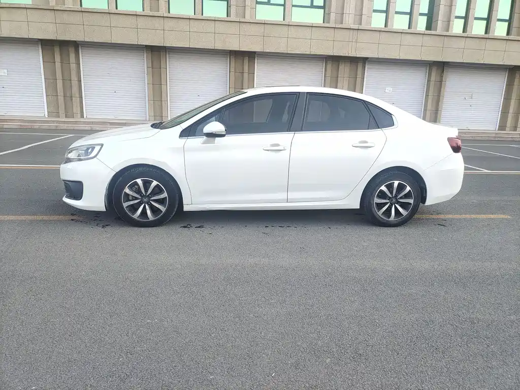 Citroen C4 LCA 2018 1.6L Automatic Luxury Edition 2018 - thumbnail 4