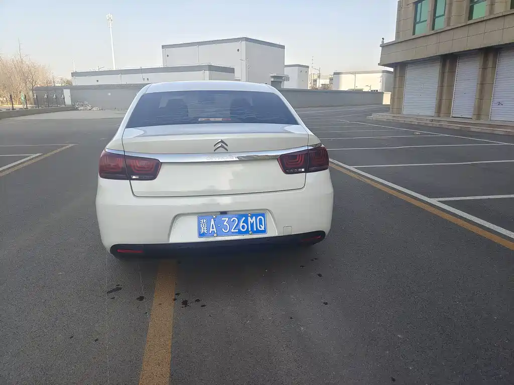 Citroen C4 LCA 2018 1.6L Automatic Luxury Edition 2018 - thumbnail 5