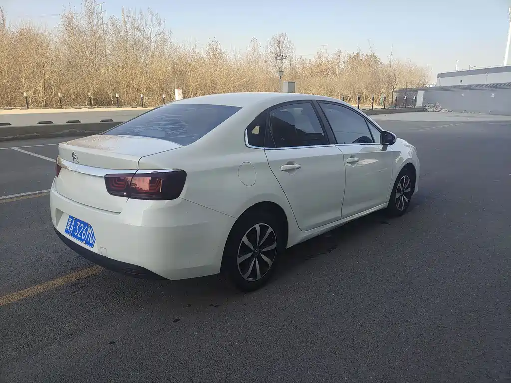 Citroen C4 LCA 2018 1.6L Automatic Luxury Edition 2018 - thumbnail 6