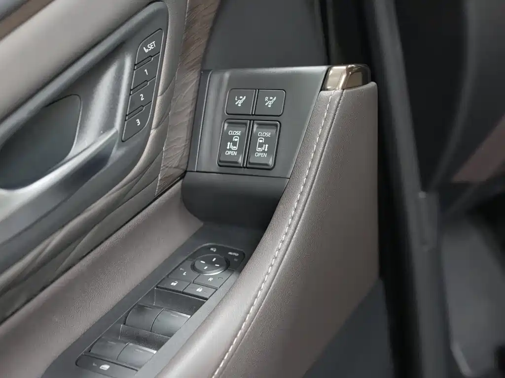 Toyota Alphard 2024 Model Hybrid 2.5L Premium Edition 2026 - thumbnail 7