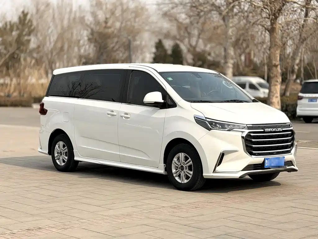 Maxus MAXUS G20 2023 ES 2.0T Gasoline Automatic Premium Edition 2023 - thumbnail 3
